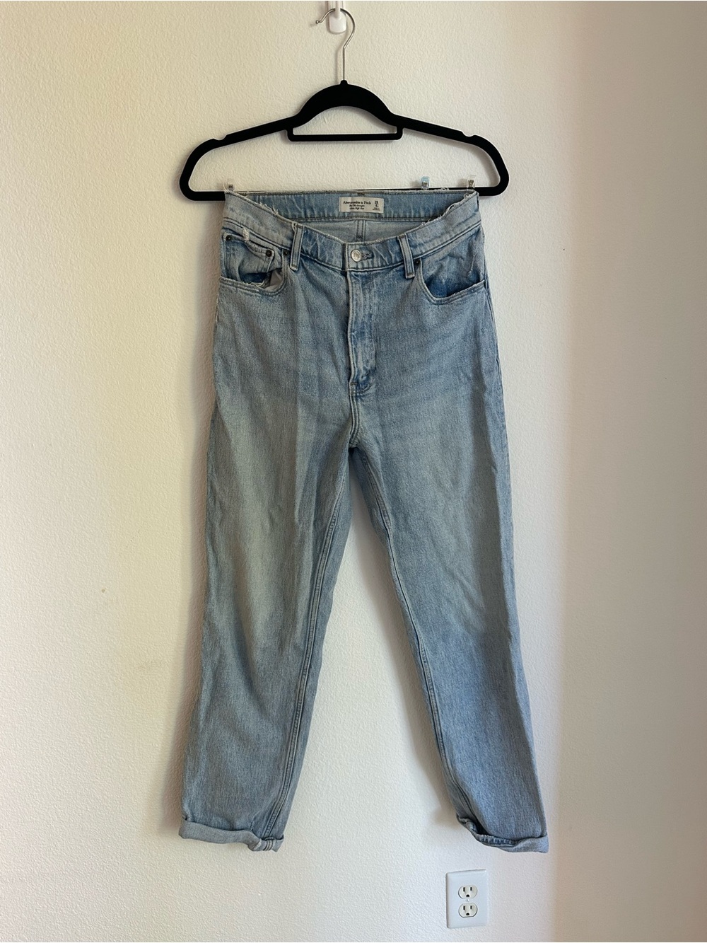Abercrombie 90s Straight High Rise Jeans